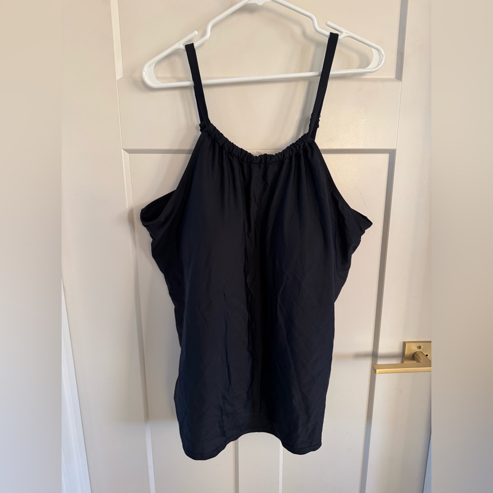 Elegant Black Women's swimsuit tankini 24W Yonique